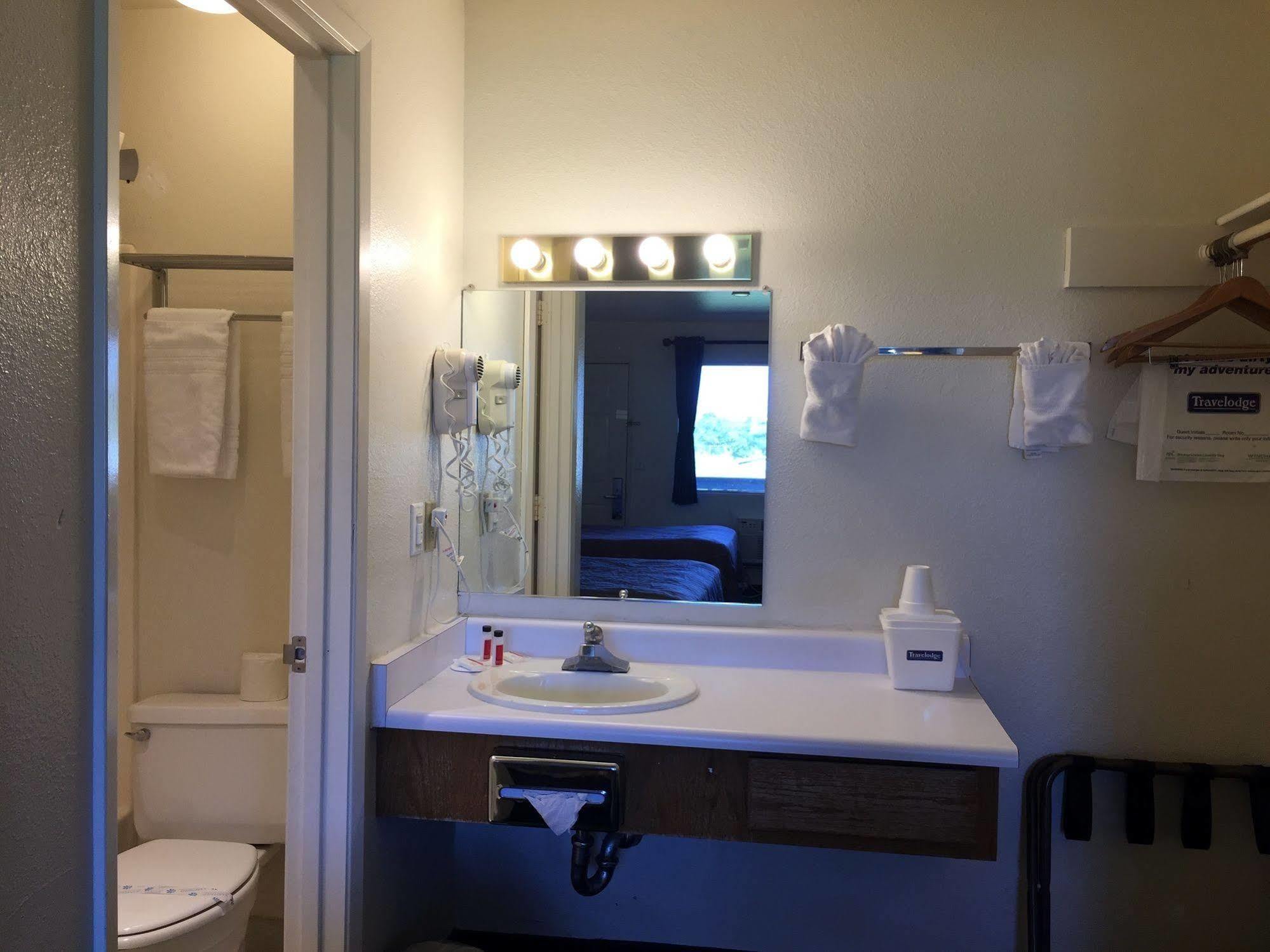 Travelodge By Wyndham Clearlake Buitenkant foto