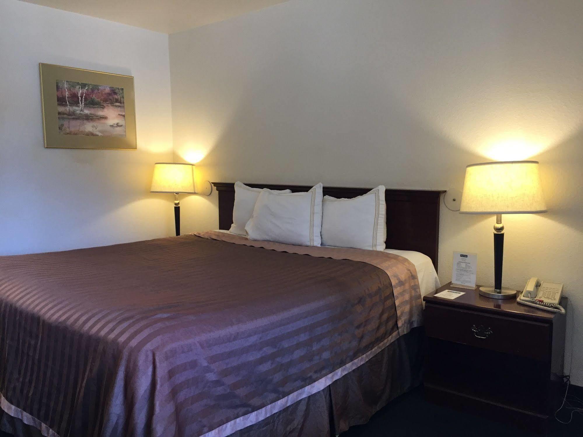 Travelodge By Wyndham Clearlake Buitenkant foto